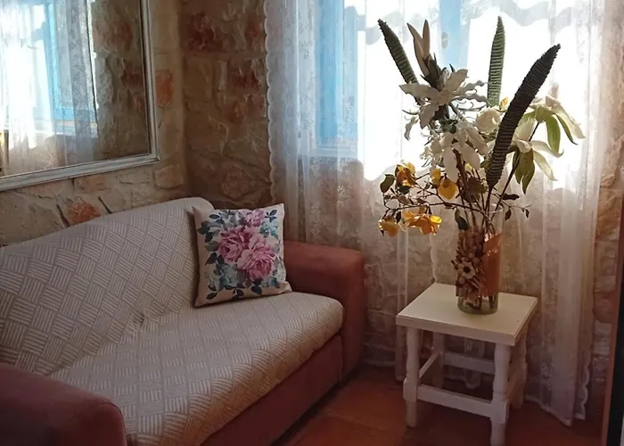 Lithos Stone House * Vasilikí