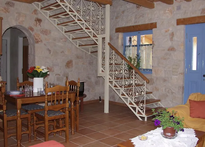 Hébergement de vacances Lithos Stone House *